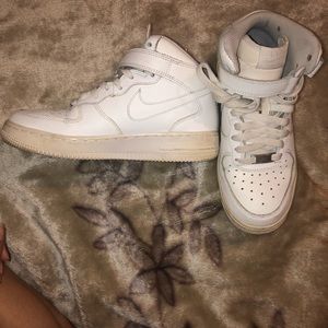 Women Nike Air Forces 1
